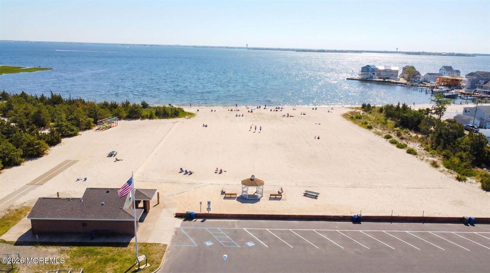 783 Simmons Drive, Toms River, NJ 08753