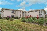 1 Lake Vista Trail, Port Saint Lucie, FL 34952
