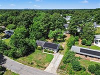 2927 Mars Street, Raleigh, NC 27604
