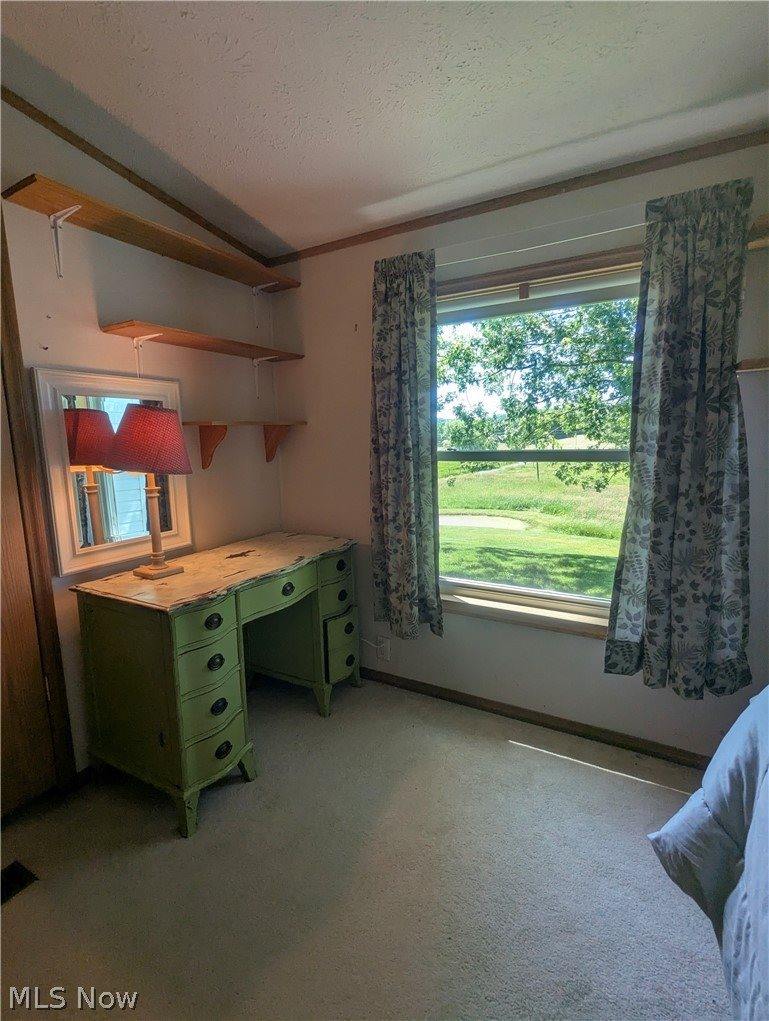 18395 Leatherwood Road, Salesville, OH 43778