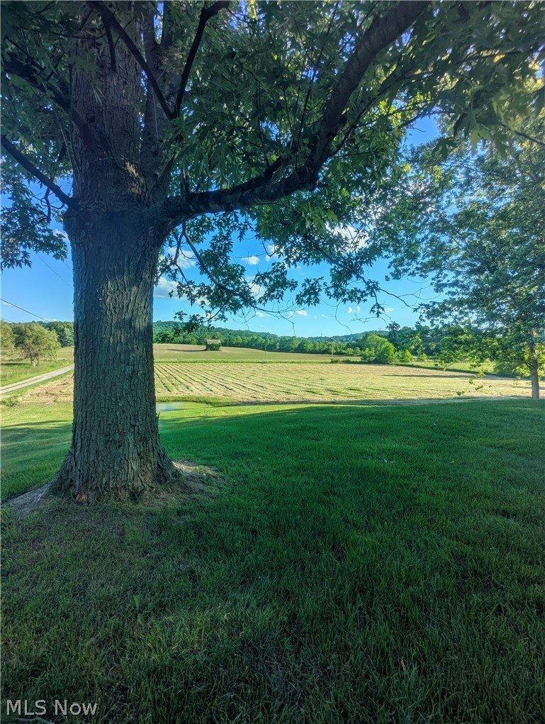 18395 Leatherwood Road, Salesville, OH 43778