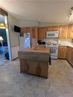 18395 Leatherwood Road, Salesville, OH 43778