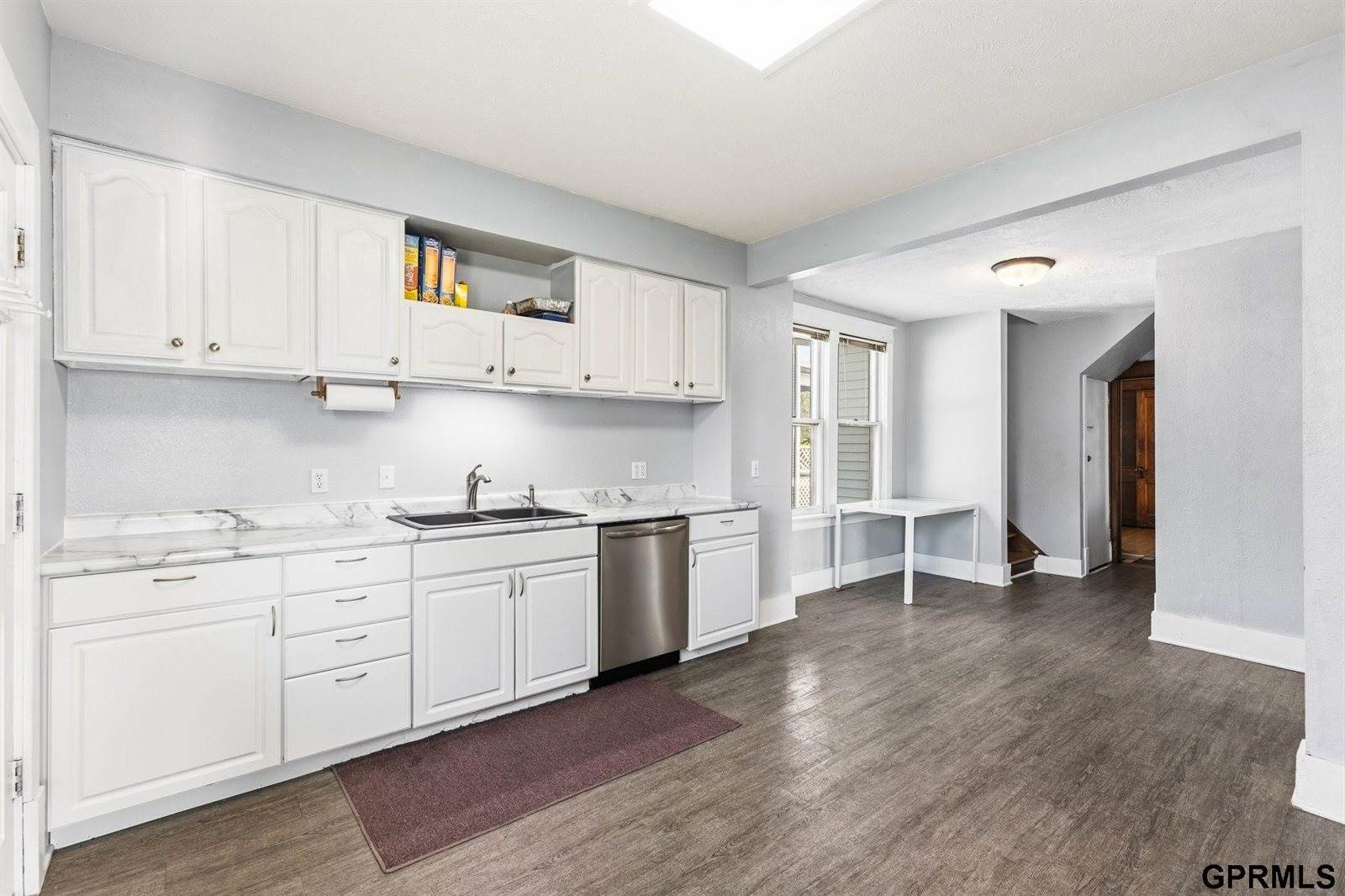 3405 Cuming Street, Omaha, NE 68131