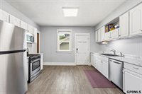 3405 Cuming Street, Omaha, NE 68131