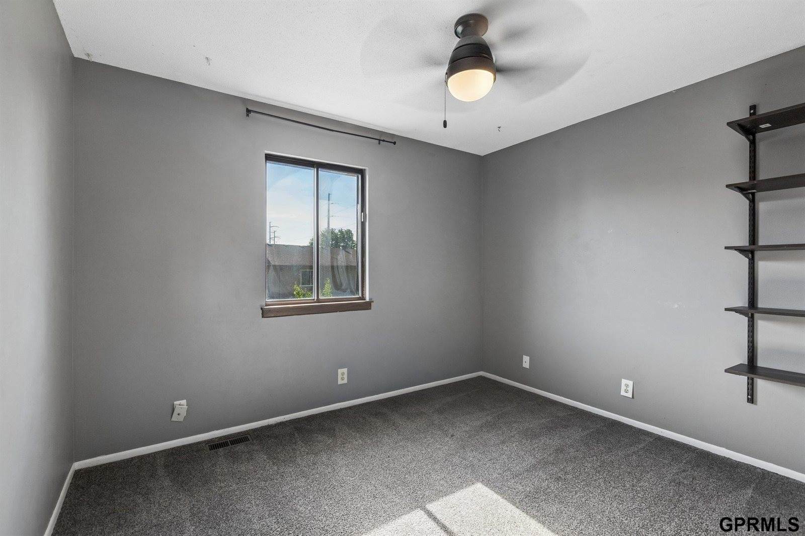 9023 Gary Circle, Omaha, NE 68138