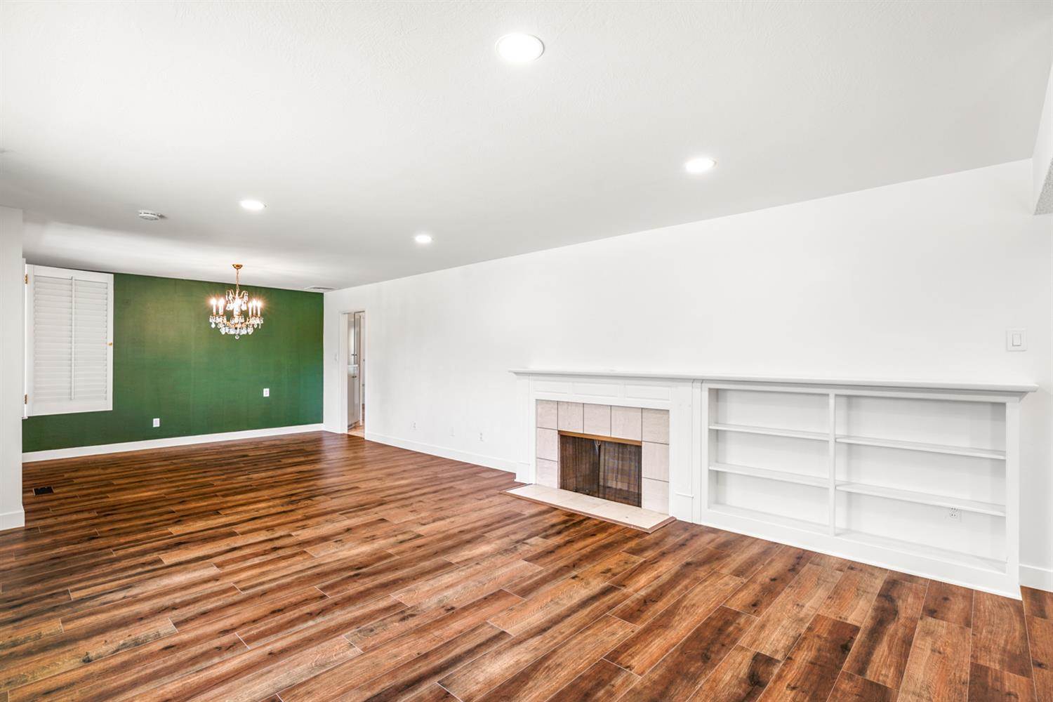 1241 Norfolk Way, Sacramento, CA 95831