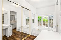 1241 Norfolk Way, Sacramento, CA 95831