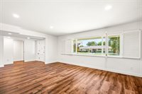 1241 Norfolk Way, Sacramento, CA 95831