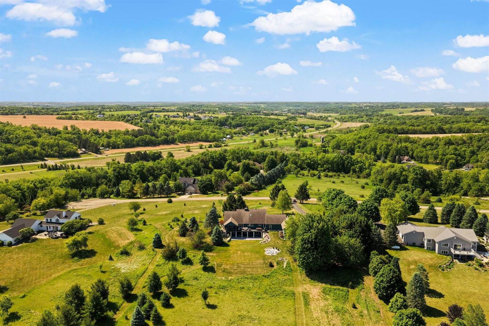 W5490 Timber, New Glarus, WI 53574