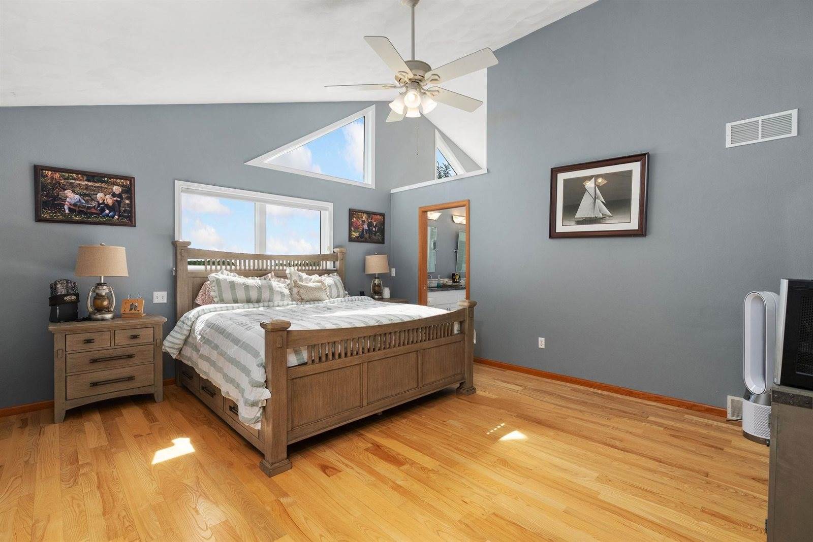 W5490 Timber, New Glarus, WI 53574