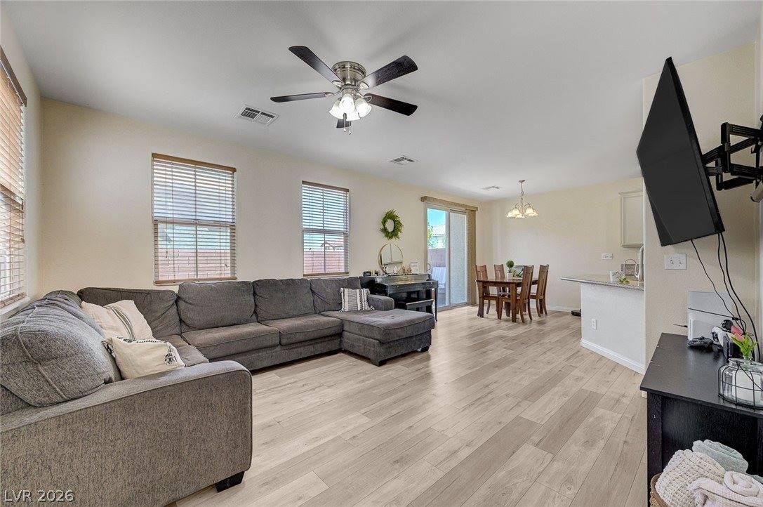 1350 Grass Creek Avenue, Henderson, NV 89012