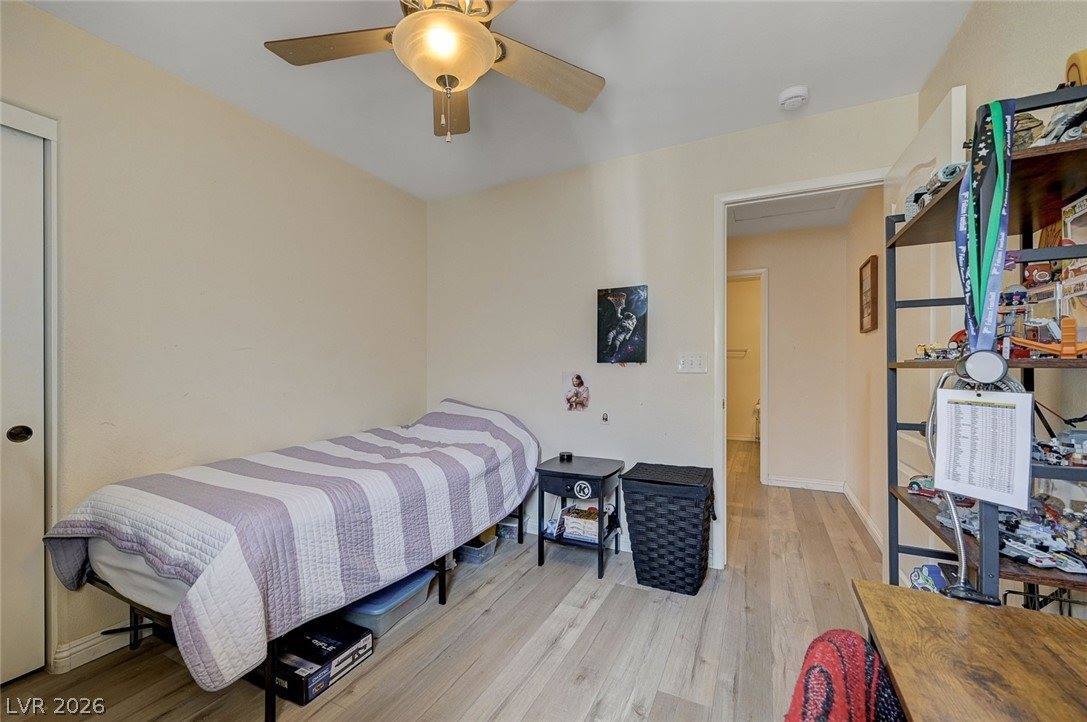 1350 Grass Creek Avenue, Henderson, NV 89012