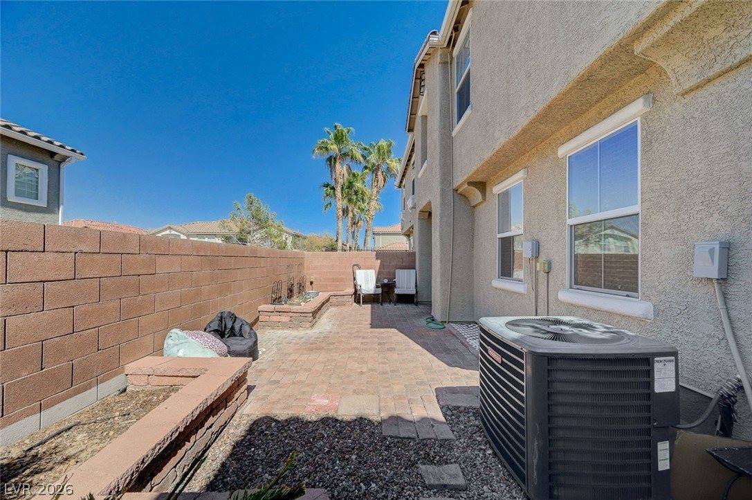 1350 Grass Creek Avenue, Henderson, NV 89012