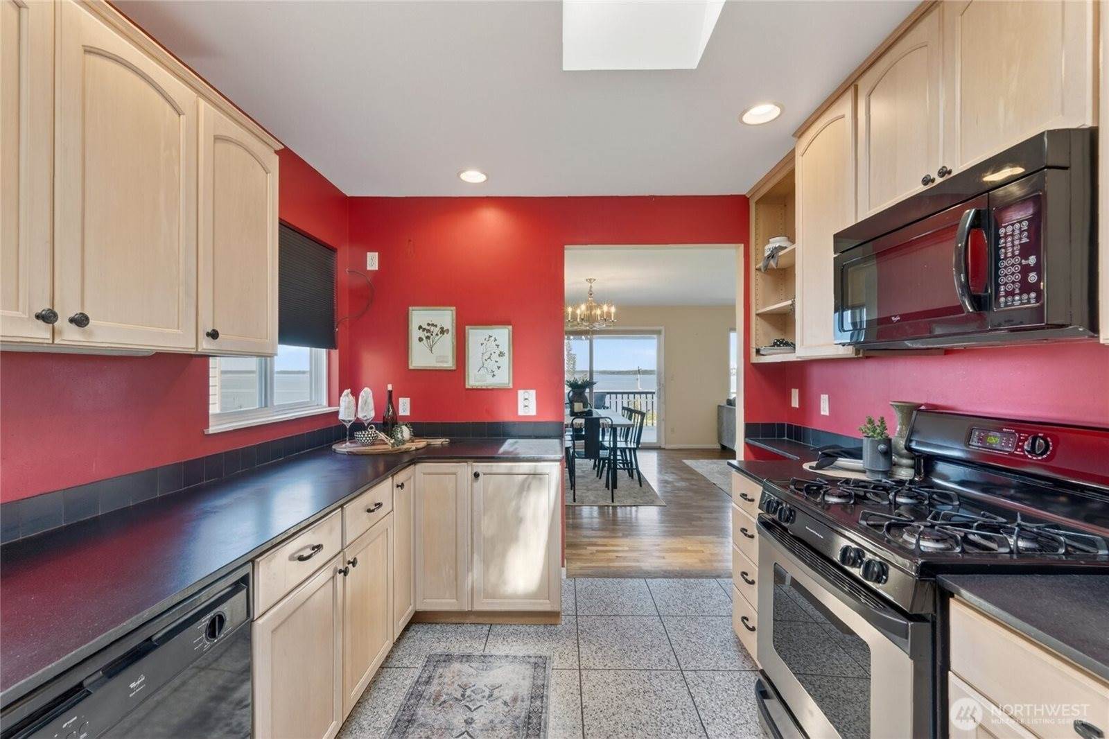 224 Forest Lane, Bellingham, WA 98225