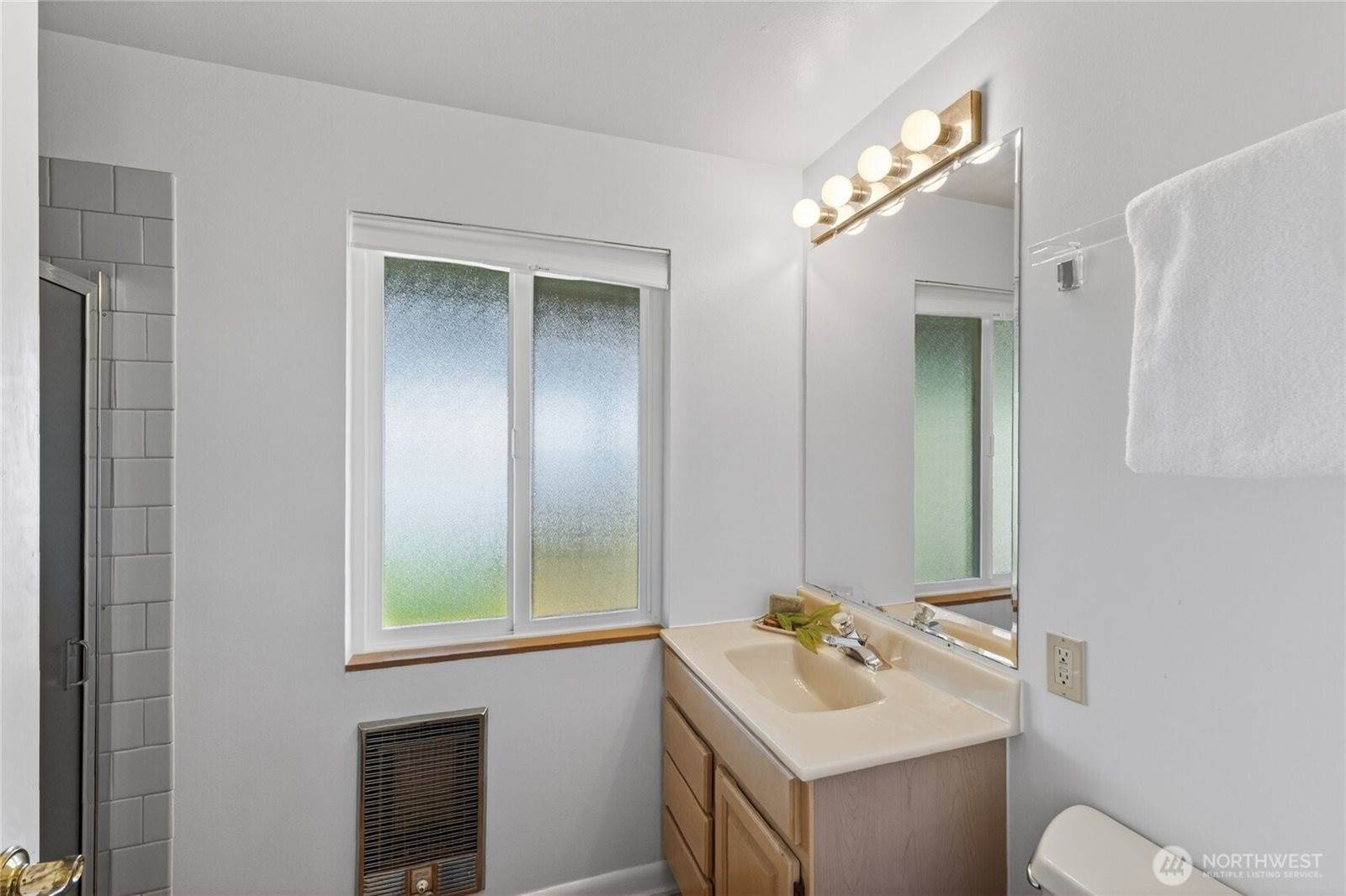 224 Forest Lane, Bellingham, WA 98225