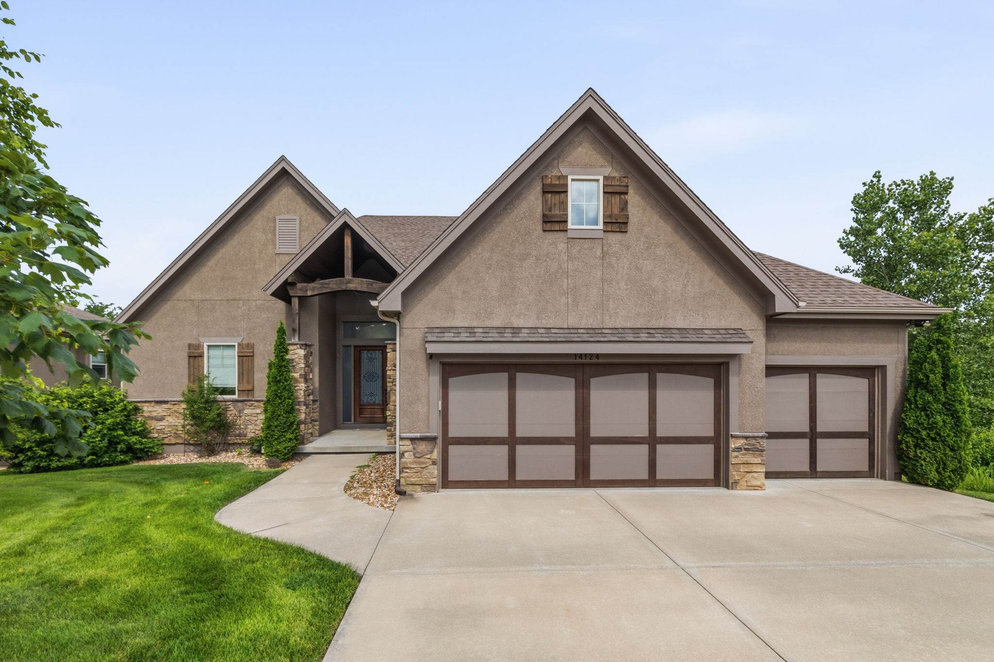 14124 S Redbird St, Olathe, KS 66061