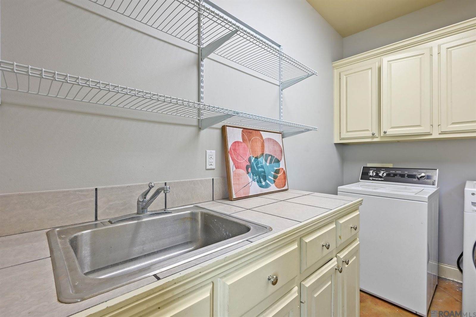 39415 Meadowbrook Ave, Prairieville, LA 70769