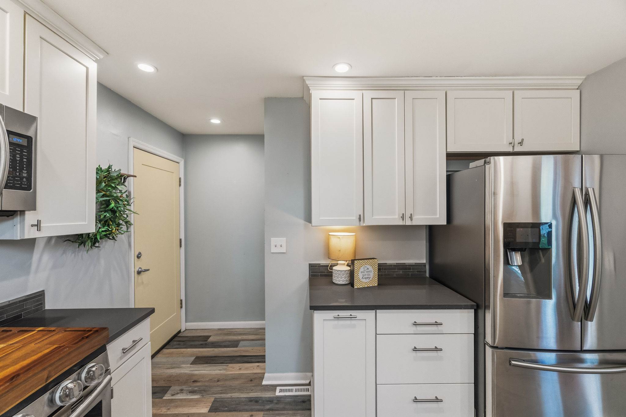 5519 W 101st St, Overland Park, KS 66207