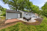 5519 W 101st St, Overland Park, KS 66207