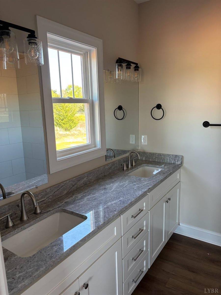 10384 Leesville Road, Lynch Station, VA 24571