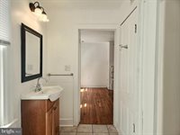 448 Loudoun Street North, Winchester, VA 22601