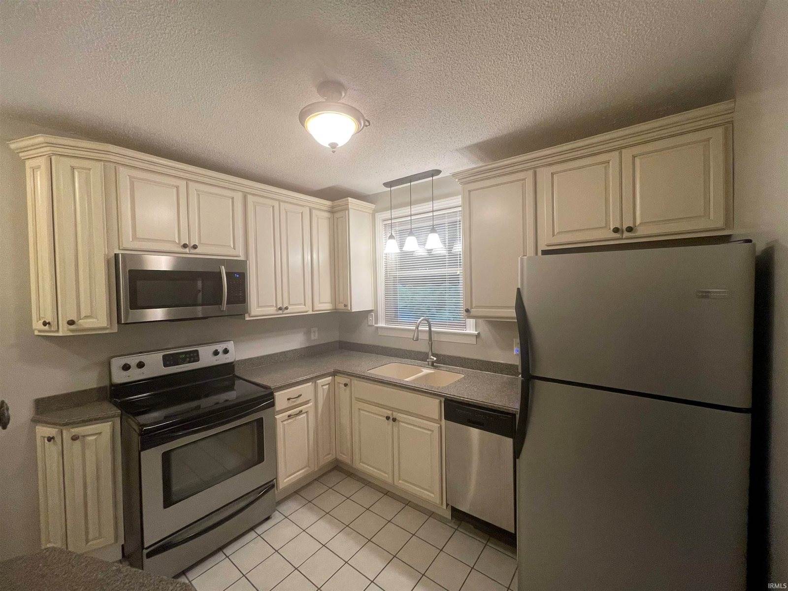 1311 N Kimberly Lane, Muncie, IN 47304