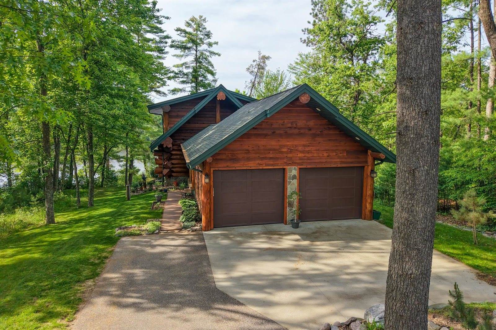 1731 South Bluff Trail, Wisconsin Rapids, WI 54494
