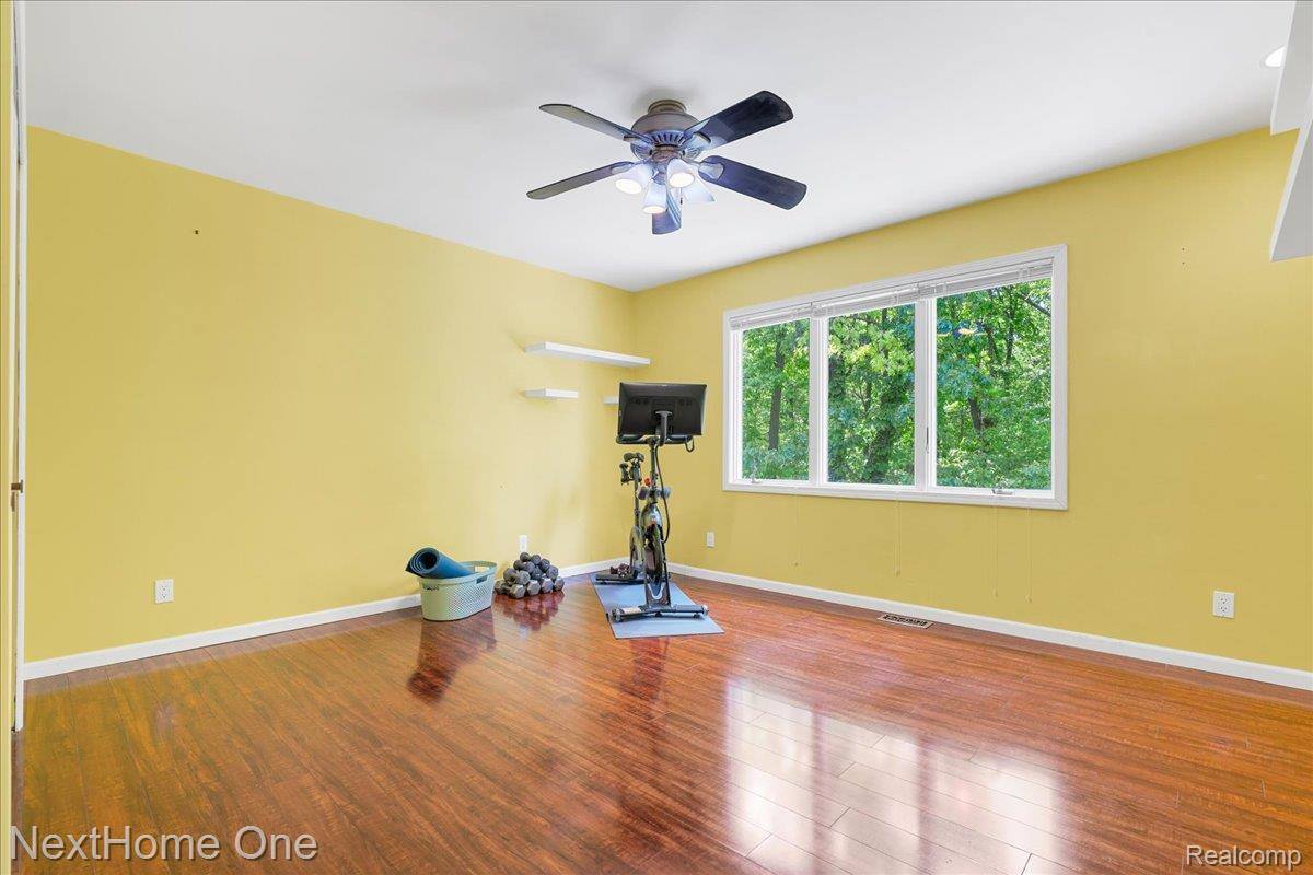 2533 Spring Grove Drive, GenoaTownship_Livingston, MI 48114