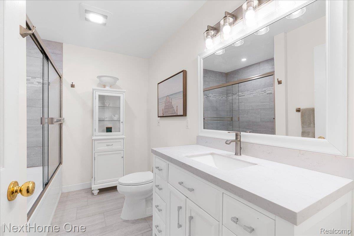 2533 Spring Grove Drive, GenoaTownship_Livingston, MI 48114