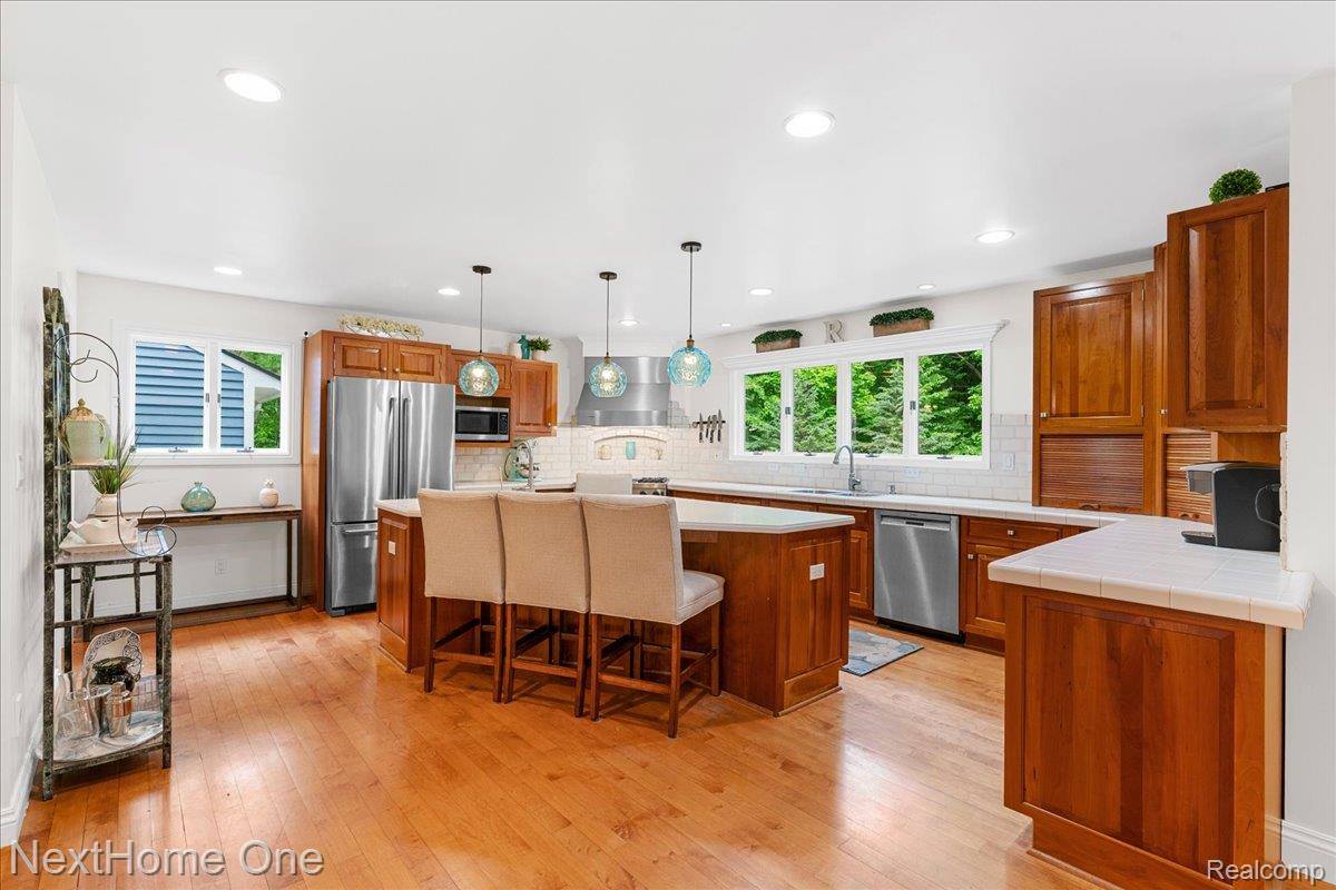 2533 Spring Grove Drive, GenoaTownship_Livingston, MI 48114