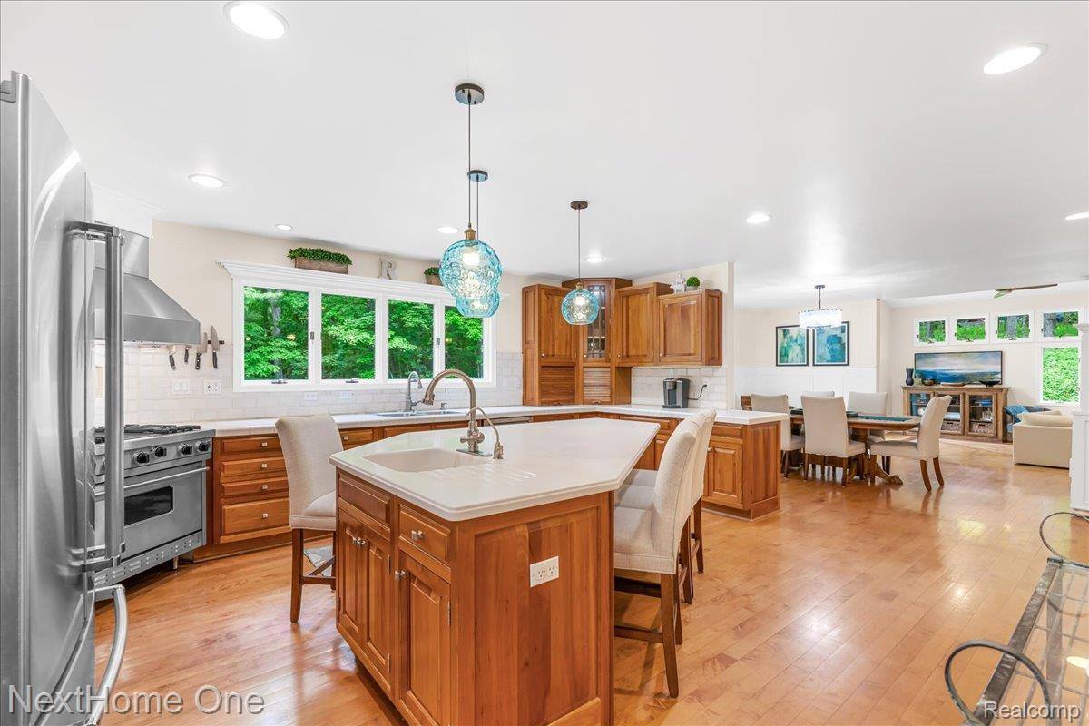 2533 Spring Grove Drive, GenoaTownship_Livingston, MI 48114