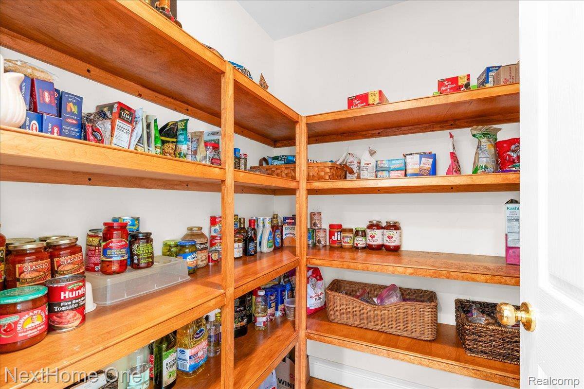 2533 Spring Grove Drive, GenoaTownship_Livingston, MI 48114