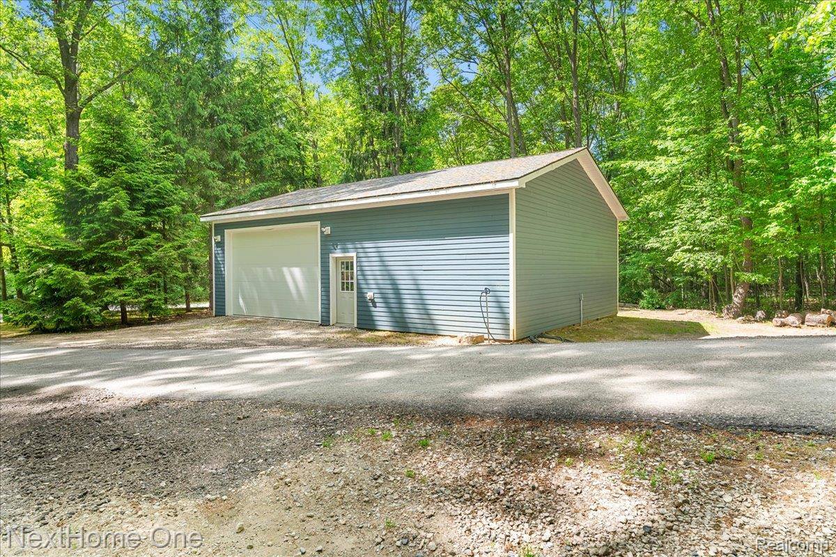 2533 Spring Grove Drive, GenoaTownship_Livingston, MI 48114