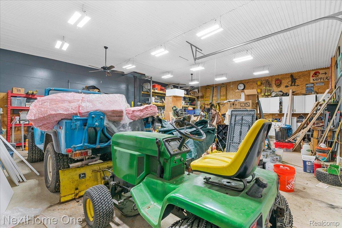 2533 Spring Grove Drive, GenoaTownship_Livingston, MI 48114