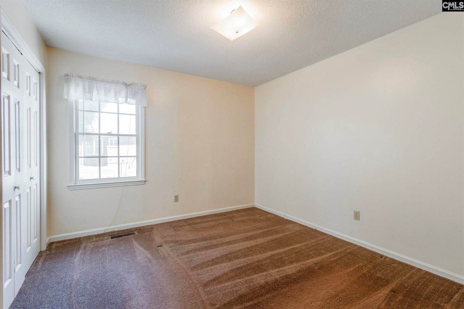 202 Fox Lake, West Columbia, SC 29170