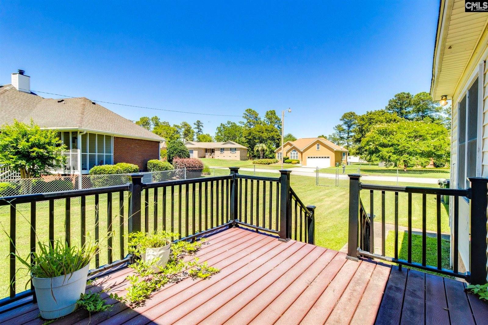 202 Fox Lake, West Columbia, SC 29170