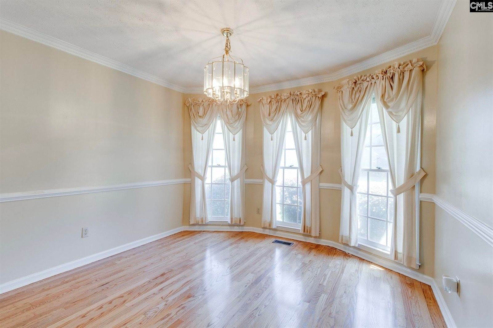 202 Fox Lake, West Columbia, SC 29170