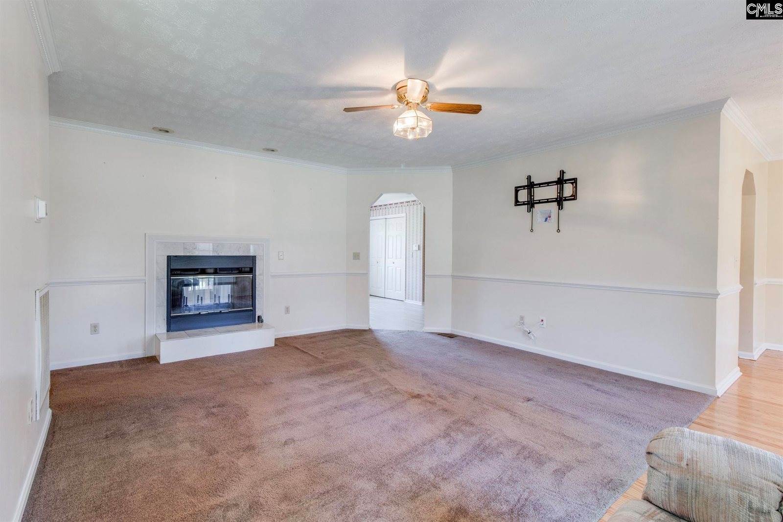 202 Fox Lake, West Columbia, SC 29170