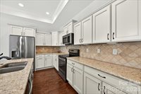 1012 Avalon Place, Matthews, NC 28104