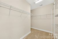 1012 Avalon Place, Matthews, NC 28104