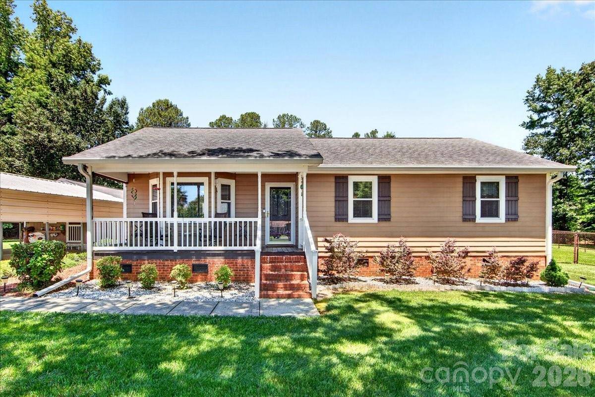 1104 Longmeadow Lane, Monroe, NC 28110
