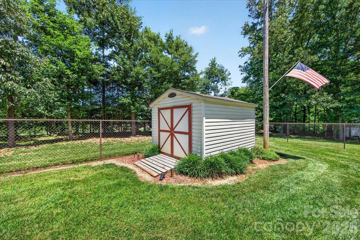 1104 Longmeadow Lane, Monroe, NC 28110