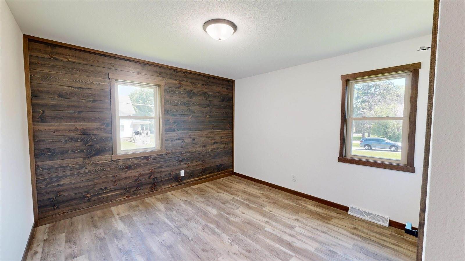 625 Western Ave, Viroqua, WI 54665