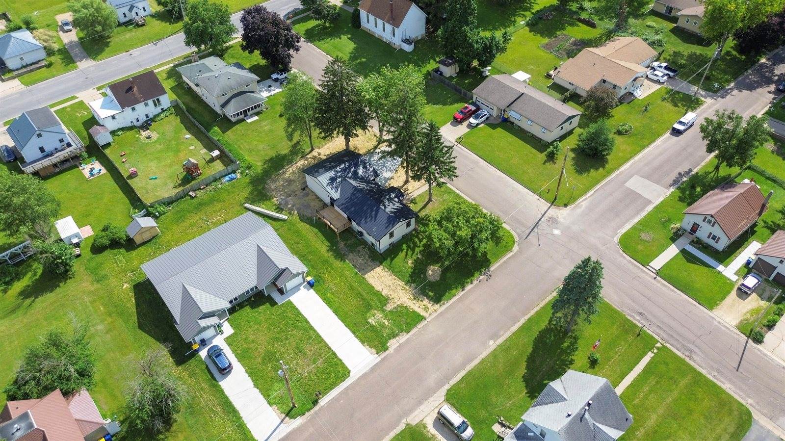 625 Western Ave, Viroqua, WI 54665