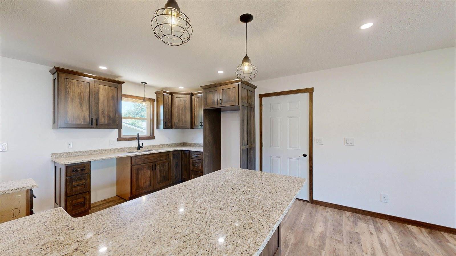 625 Western Ave, Viroqua, WI 54665
