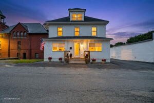 10 Salem Court, Bangor, ME 04401