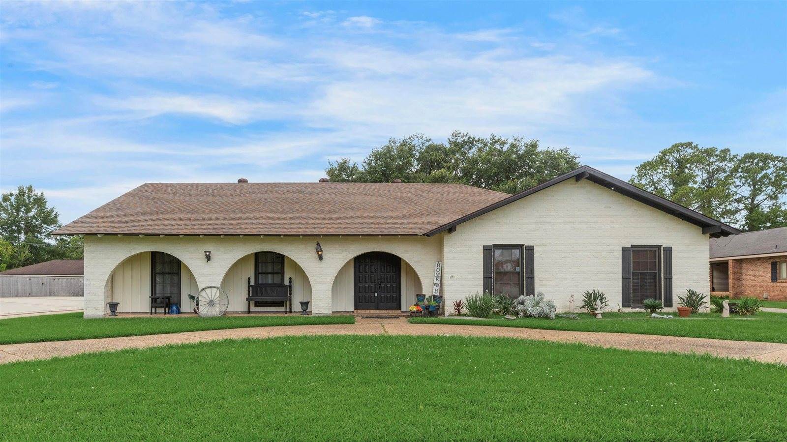 1501 Sixth St, Morgan City, LA 70380