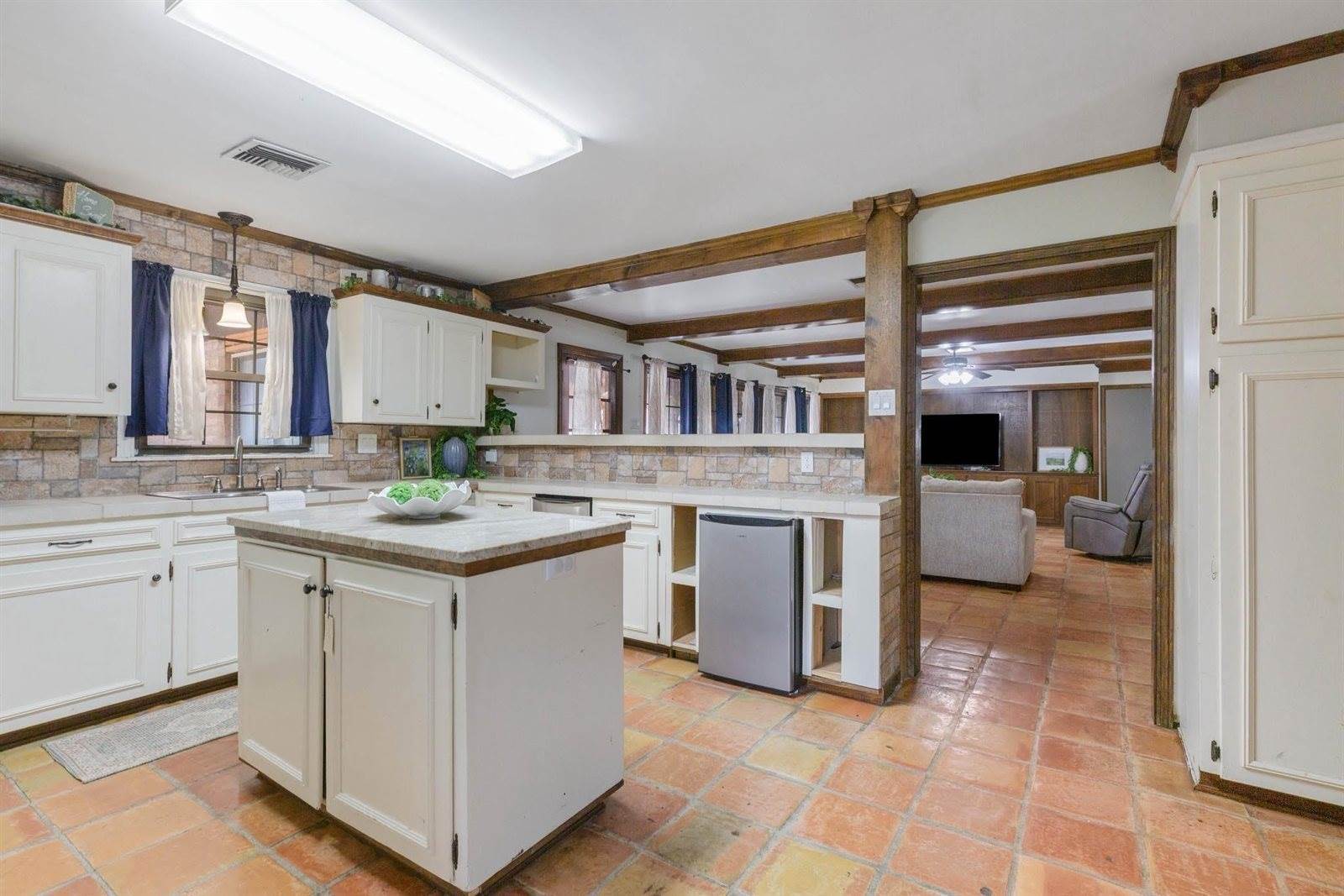 1501 Sixth St, Morgan City, LA 70380