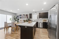 13717 NE 5TH Way, Vancouver, WA 98684