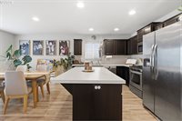 13717 NE 5TH Way, Vancouver, WA 98684
